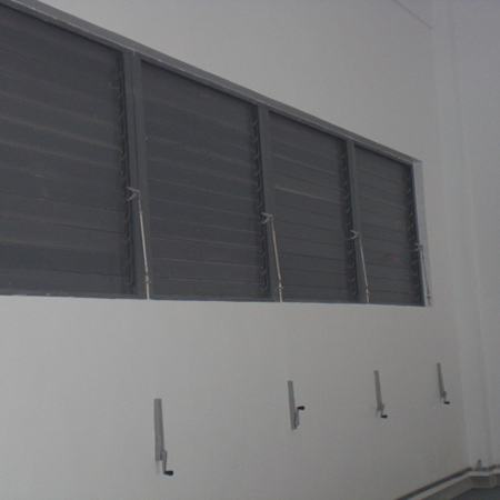 Hollow flat shutters