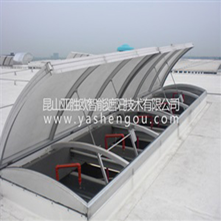 Fire smoke exhaust skylight 